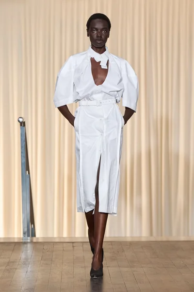 Look 3